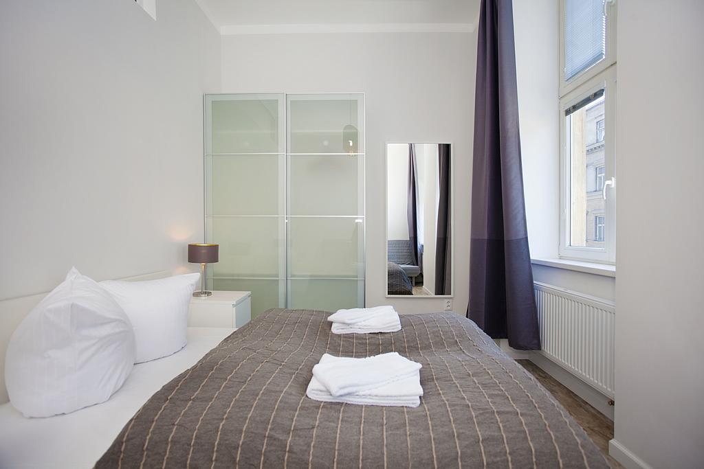 Celebration Flat By Ruterra Διαμέρισμα Πράγα Δωμάτιο φωτογραφία